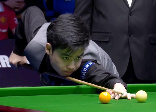 斯诺克武汉公开赛半决赛：斯佳辉打出首杆147