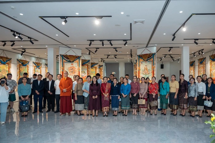 “一眼千年——中国唐卡绘画中的睦邻美善”展览活动在老挝成功举办