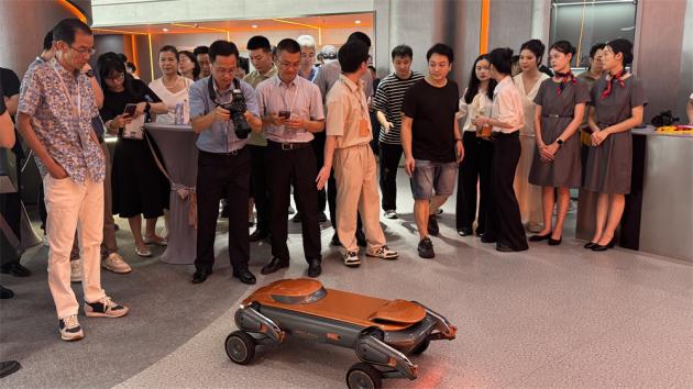 全球首家具身智能创新服务模式在杭州正式落地