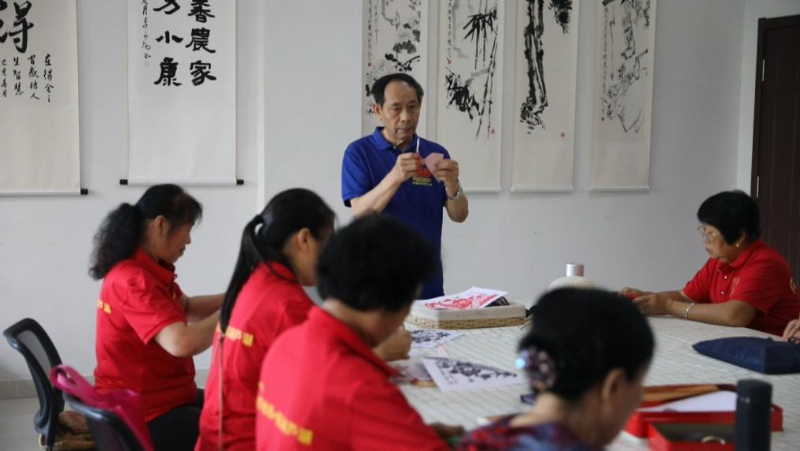 山东淄博：文化书院点亮居民心中的“诗与远方”