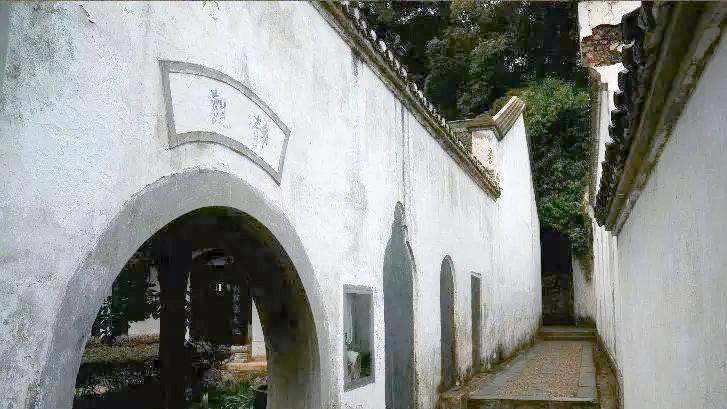 34fae6cd7b899e51f62b4e8d3641ee23ca950dfc.jpeg@f_auto