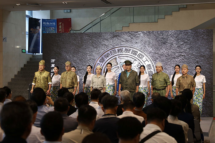 09八斗苑名家书画定制7stmo_