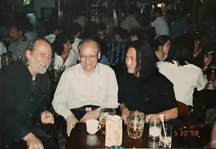 新晋诺贝尔文学奖得主，有他自己的中文名：“好丘”