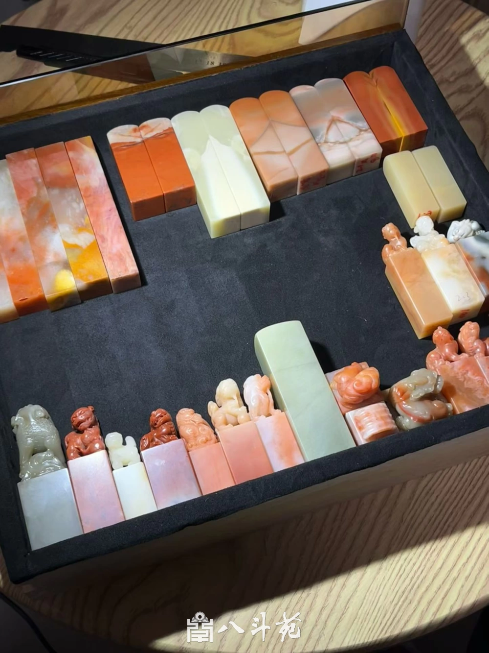 篆刻印章边款内容刻什么 记录定制信息与美好寄语插图1