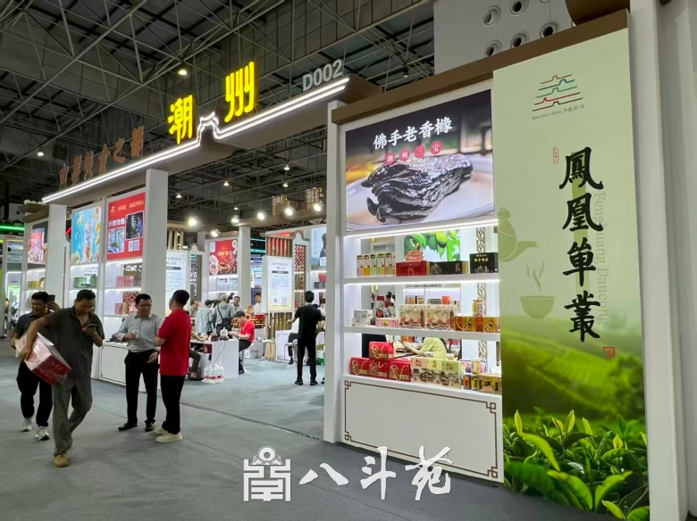 书画艺术与职场沟通：用笔墨传递情感与理念插图1