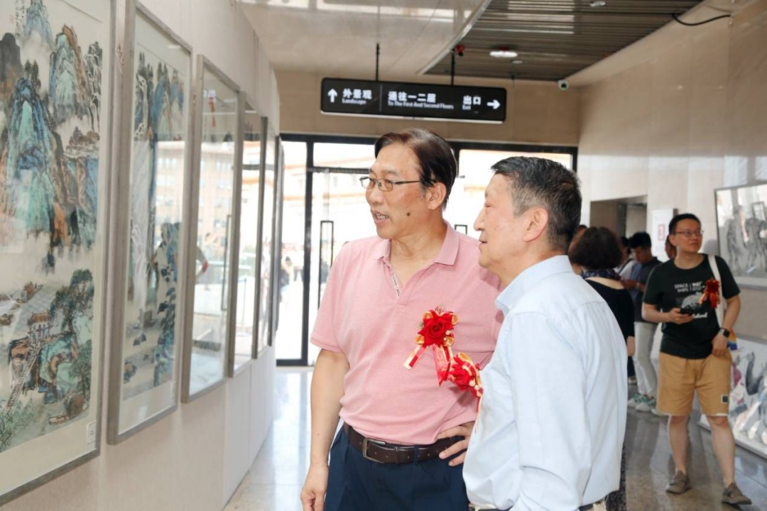 5825e8c46d16f9586eb7ce8c743cc618