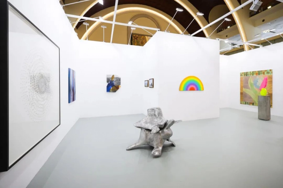 2025 ART021 SHANGHAI梅隆赫画廊展位 &copy; ART021 GROUP