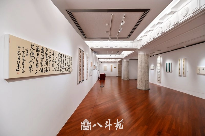 金秋时节，“风华正茂·还岁墨缘”全国书法名家十一人展盛大开幕插图4